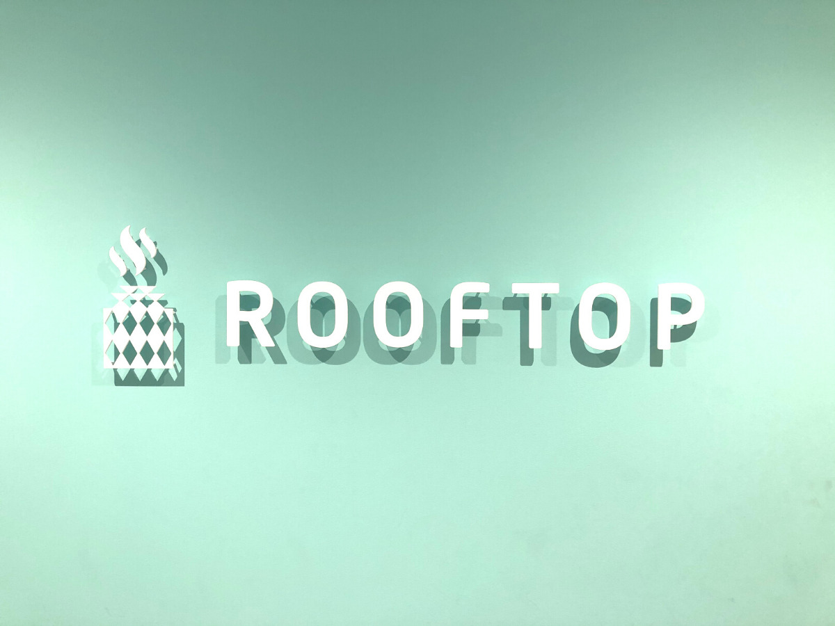 RoofTopサウナ入口
