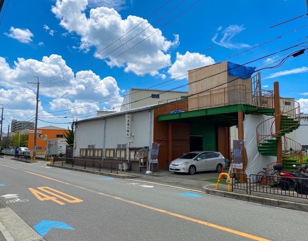 避ス地計画地に隣接する花岡工務店工房の外観